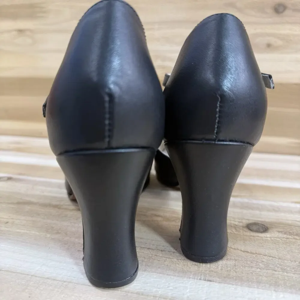 Capezio Closed Toe T-Strap Chorus Black Dance Character Shoes Women's Size 7W - Picture 10 of 13